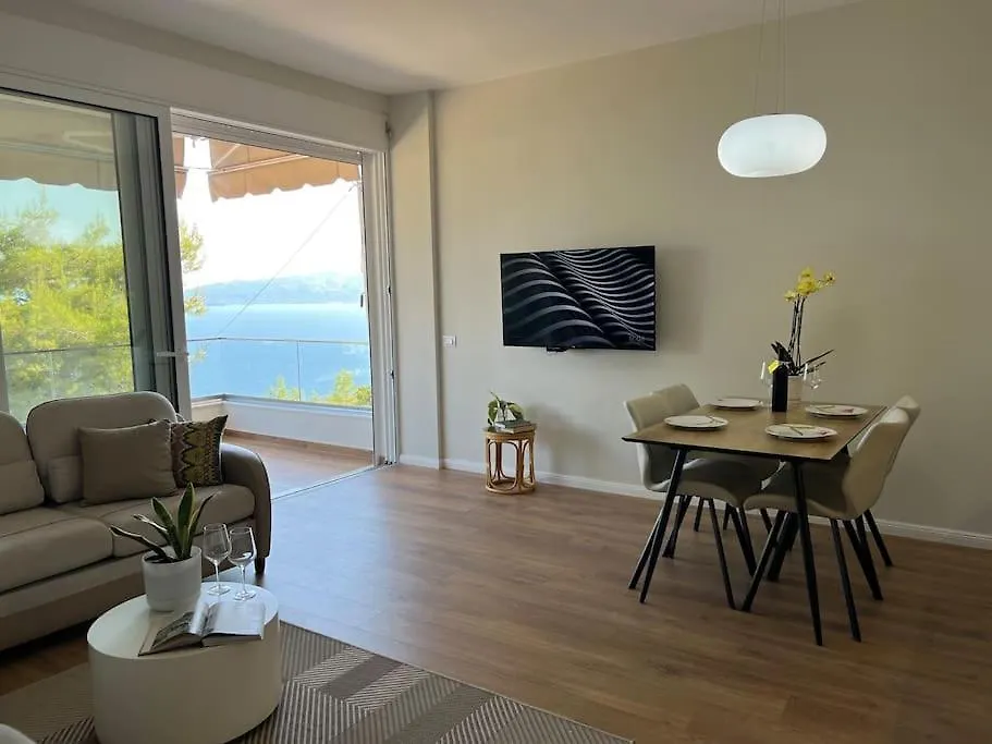 Queen Bed With The Best View! Sarande