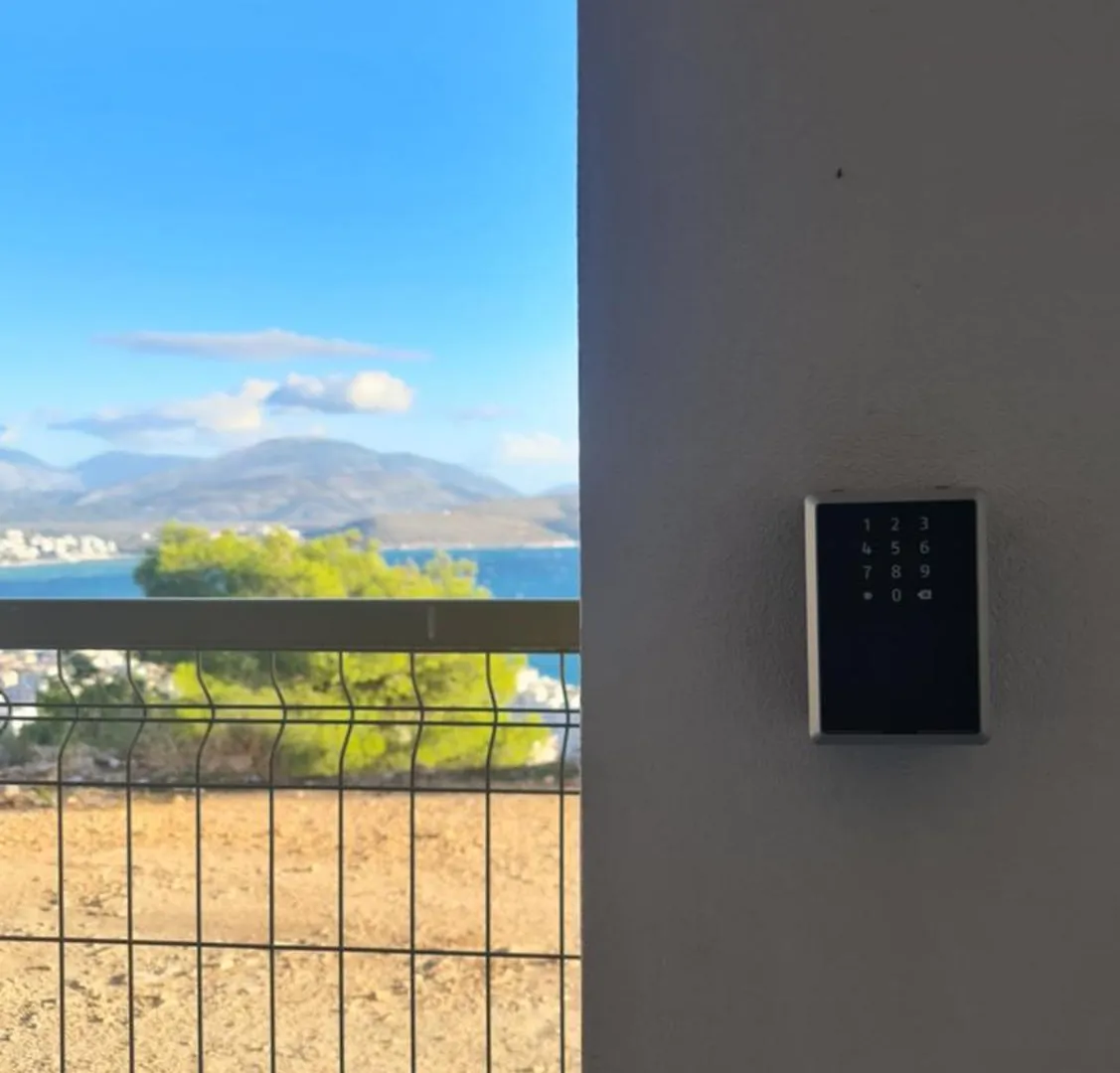 Queen Bed With The Best View! Sarande 0*,